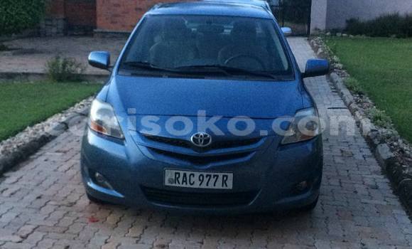 Acheter Occasion Voiture Toyota Yaris Vert à Kigali, Rwanda Acheter Occasion Voiture Toyota Yaris Vert à Kigali, Rwanda