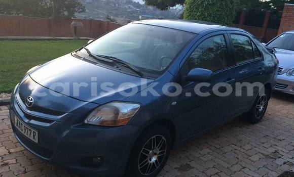 Acheter Occasion Voiture Toyota Yaris Vert à Kigali, Rwanda Acheter Occasion Voiture Toyota Yaris Vert à Kigali, Rwanda