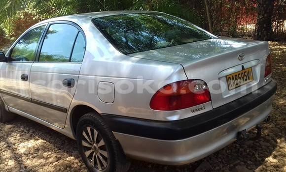 Acheter Neuf Voiture Toyota Avensis Gris à Gicumbi, Rwanda Acheter Neuf Voiture Toyota Avensis Gris à Gicumbi, Rwanda