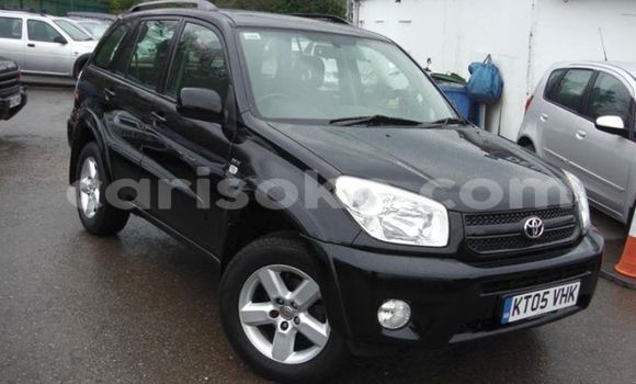 Acheter Occasion Voiture Toyota RAV4 Noir à Gicumbi, Rwanda Acheter Occasion Voiture Toyota RAV4 Noir à Gicumbi, Rwanda
