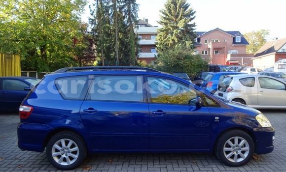 Buy Used Toyota Avensis Verso Blue Car in Kigali in Rwanda Buy Used Toyota Avensis Verso Blue Car in Kigali in Rwanda