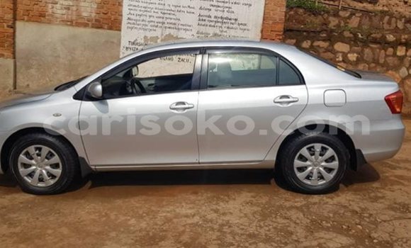 اشتري مستعمل Toyota Corolla Gris سيارة في Kigali في Rwanda اشتري مستعمل Toyota Corolla Gris سيارة في Kigali في Rwanda