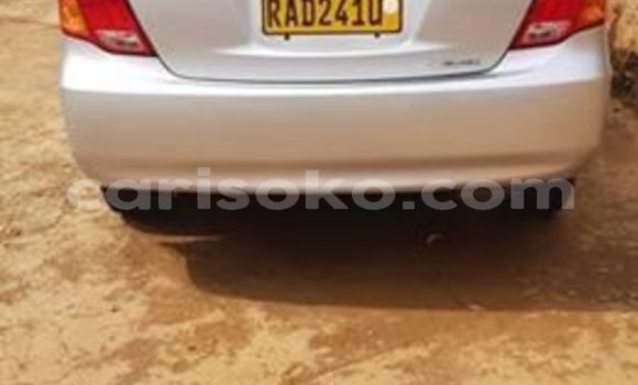 اشتري مستعمل Toyota Corolla Gris سيارة في Kigali في Rwanda اشتري مستعمل Toyota Corolla Gris سيارة في Kigali في Rwanda