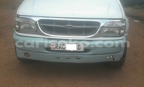 Sayi Na hannu Ford Bronco Blanc Mota in Kigali a Rwanda Sayi Na hannu Ford Bronco Blanc Mota in Kigali a Rwanda