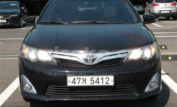 اشتري مستعمل Toyota Camry Noir سيارة في Kigali في Rwanda اشتري مستعمل Toyota Camry Noir سيارة في Kigali في Rwanda