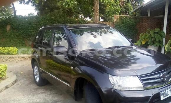 Acheter Occasion Voiture Suzuki Grand Vitara Noir à Kigali au Rwanda Acheter Occasion Voiture Suzuki Grand Vitara Noir à Kigali au Rwanda