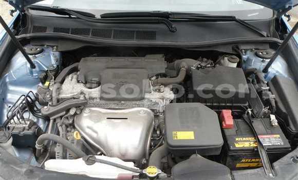 اشتري مستعمل Toyota Camry Bleu سيارة في Kigali في Rwanda اشتري مستعمل Toyota Camry Bleu سيارة في Kigali في Rwanda