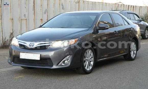 اشتري مستعمل Toyota Camry Noir سيارة في Kigali في Rwanda اشتري مستعمل Toyota Camry Noir سيارة في Kigali في Rwanda