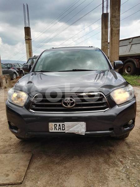 Big with watermark toyota highlander 2012 97 000km kasablo 0788511313