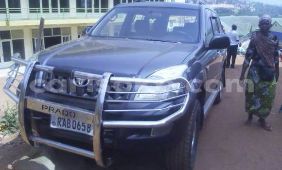 اشتري مستعمل Toyota Prado Noir سيارة في Gicumbi في Rwanda اشتري مستعمل Toyota Prado Noir سيارة في Gicumbi في Rwanda
