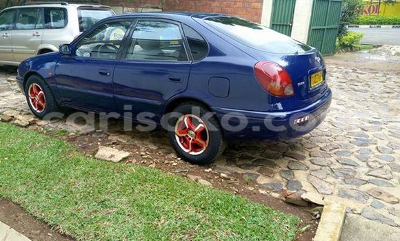 اشتري مستعمل Toyota Corolla Bleu سيارة في Gicumbi في Rwanda اشتري مستعمل Toyota Corolla Bleu سيارة في Gicumbi في Rwanda