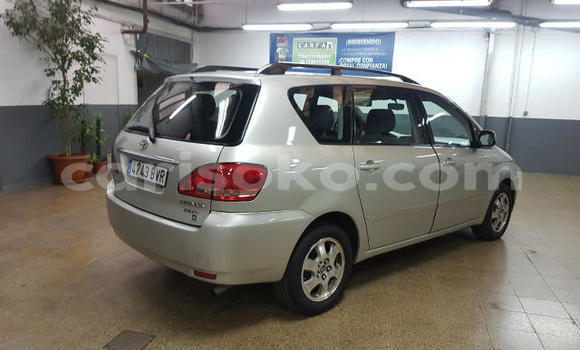 Buy Used Toyota Avensis Verso Silver Car in Kigali in Rwanda Buy Used Toyota Avensis Verso Silver Car in Kigali in Rwanda