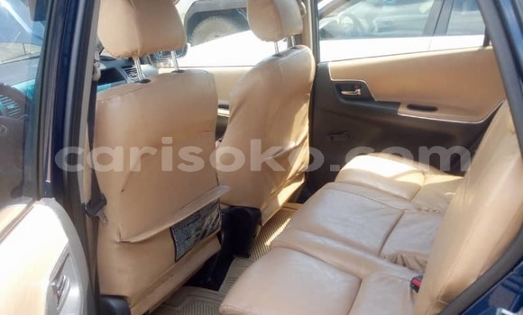 اشتري مستعمل Toyota Avensis Verso Noir سيارة في Kigali في Rwanda اشتري مستعمل Toyota Avensis Verso Noir سيارة في Kigali في Rwanda