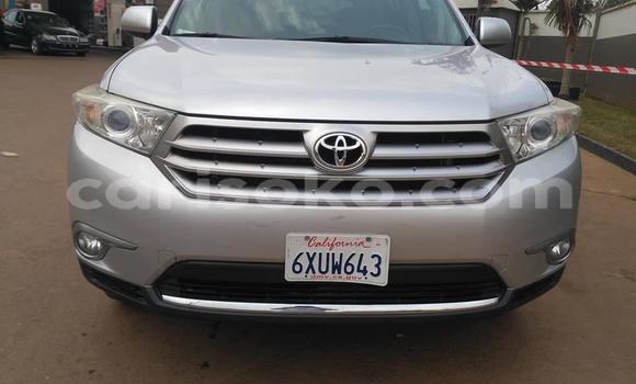 Buy Used Toyota Highlander Silver Car in Kigali in Rwanda Buy Used Toyota Highlander Silver Car in Kigali in Rwanda