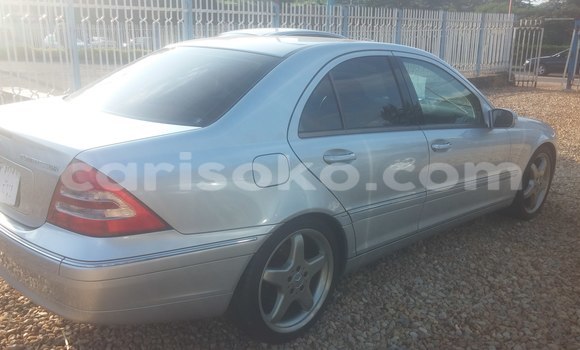 اشتري مستعمل Mercedes-Benz 200 Gris سيارة في Kigali في Rwanda اشتري مستعمل Mercedes-Benz 200 Gris سيارة في Kigali في Rwanda