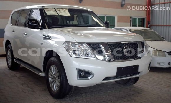 Sayi Imported Nissan Patrol Blanc Mota in Import - Dubai a Rwanda Sayi Imported Nissan Patrol Blanc Mota in Import - Dubai a Rwanda