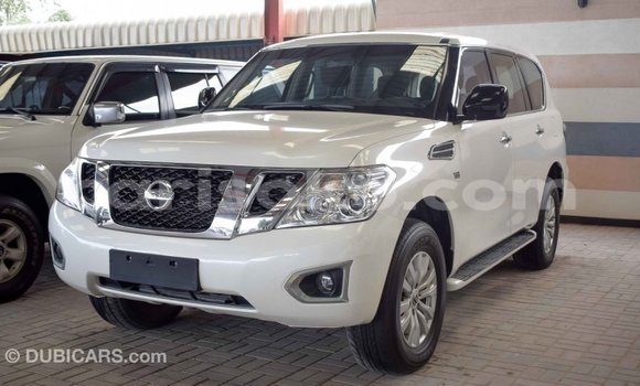 Sayi Imported Nissan Patrol Blanc Mota in Import - Dubai a Rwanda Sayi Imported Nissan Patrol Blanc Mota in Import - Dubai a Rwanda