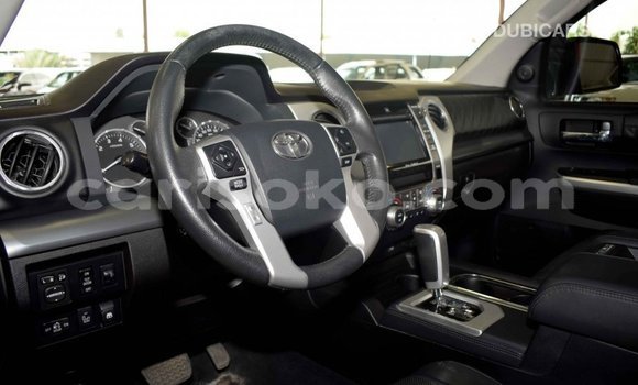 Sayi Imported Toyota Tundra Noir Mota in Import - Dubai a Rwanda Sayi Imported Toyota Tundra Noir Mota in Import - Dubai a Rwanda