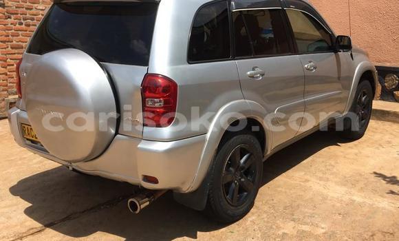 Sayi Na hannu Toyota RAV4 Gris Mota in Kigali a Rwanda Sayi Na hannu Toyota RAV4 Gris Mota in Kigali a Rwanda