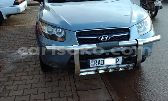 اشتري مستعمل Hyundai Santa Fe Gris سيارة في Kigali في Rwanda اشتري مستعمل Hyundai Santa Fe Gris سيارة في Kigali في Rwanda