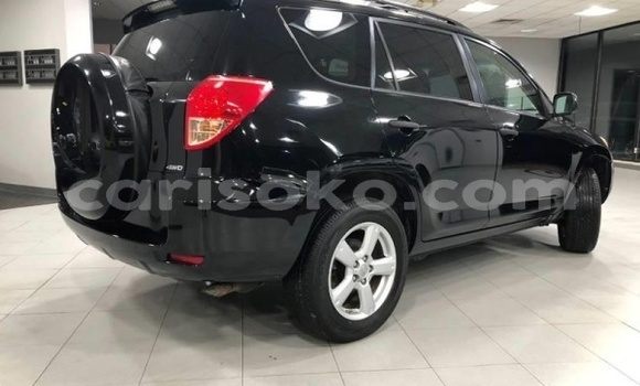 Sayi Imported Toyota RAV4 Noir Mota in Kigali a Rwanda Sayi Imported Toyota RAV4 Noir Mota in Kigali a Rwanda