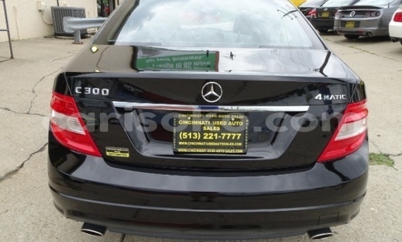 Sayi Imported Mercedes-Benz C–Class Noir Mota in Nyamagabe a Rwanda Sayi Imported Mercedes-Benz C–Class Noir Mota in Nyamagabe a Rwanda