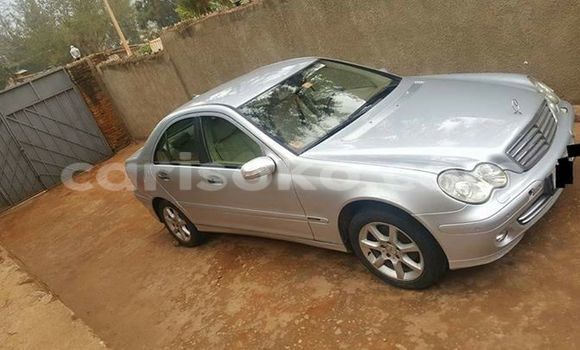 اشتري مستعمل Mercedes-Benz C–Class Gris سيارة في Gicumbi في Rwanda اشتري مستعمل Mercedes-Benz C–Class Gris سيارة في Gicumbi في Rwanda