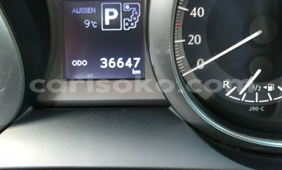 Sayi Na hannu Toyota Land Cruiser Prado Blanc Mota in Kigali a Rwanda Sayi Na hannu Toyota Land Cruiser Prado Blanc Mota in Kigali a Rwanda