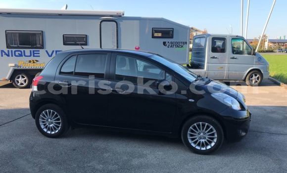 اشتري مستعمل Toyota Yaris Noir سيارة في Kigali في Rwanda اشتري مستعمل Toyota Yaris Noir سيارة في Kigali في Rwanda