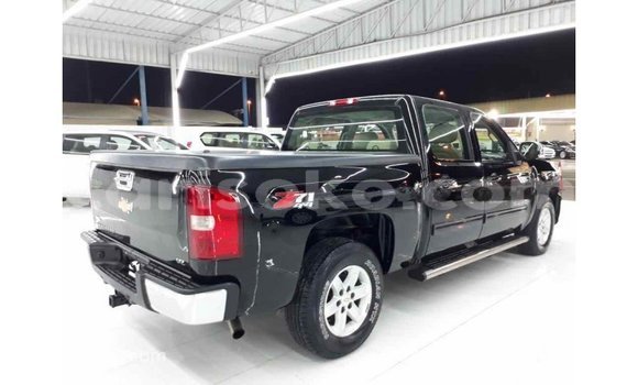 اشتري Imported Chevrolet Silverado Noir سيارة في Import - Dubai في Rwanda اشتري Imported Chevrolet Silverado Noir سيارة في Import - Dubai في Rwanda