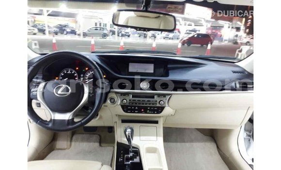 اشتري Imported Lexus ES Blanc سيارة في Import - Dubai في Rwanda اشتري Imported Lexus ES Blanc سيارة في Import - Dubai في Rwanda