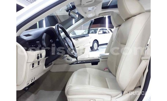 اشتري Imported Lexus ES Blanc سيارة في Import - Dubai في Rwanda اشتري Imported Lexus ES Blanc سيارة في Import - Dubai في Rwanda