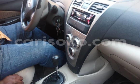 اشتري مستعمل Toyota Yaris Gris سيارة في Kigali في Rwanda اشتري مستعمل Toyota Yaris Gris سيارة في Kigali في Rwanda