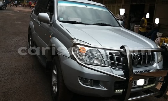 Sayi Na hannu Toyota Land Cruiser Prado Gris Mota in Kigali a Rwanda Sayi Na hannu Toyota Land Cruiser Prado Gris Mota in Kigali a Rwanda