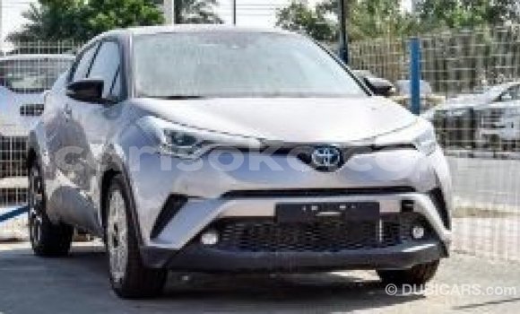 Acheter Import Voiture Toyota C-HR Autre à Import - Dubai, Rwanda Acheter Import Voiture Toyota C-HR Autre à Import - Dubai, Rwanda