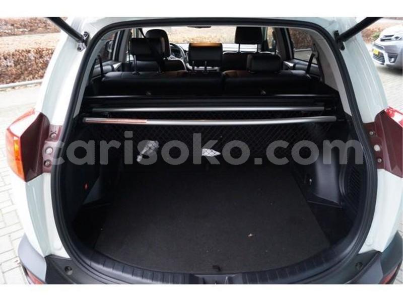 Big with watermark 640x480 94 