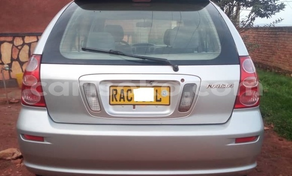 Sayi Na hannu Toyota Nadia Gris Mota in Kigali a Rwanda Sayi Na hannu Toyota Nadia Gris Mota in Kigali a Rwanda