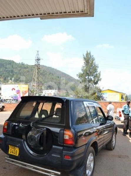 Big with watermark toyota rav4 1996 0784299149 160015 east african art 4600000 manual 3