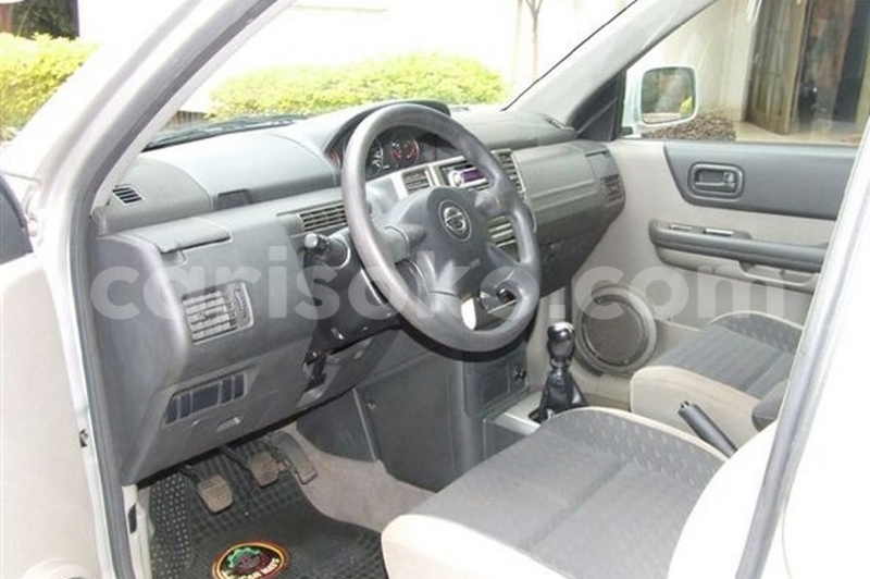 Big with watermark nissan x trail 2006 0784371765 marc 86000usd 81500km kacyiru 4