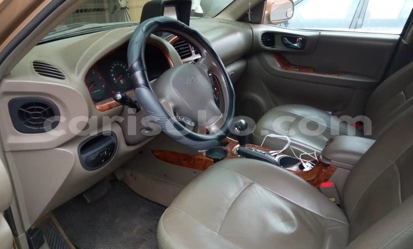 Sayi Na hannu Hyundai Santa Fe Marron Mota in Kigali a Rwanda Sayi Na hannu Hyundai Santa Fe Marron Mota in Kigali a Rwanda