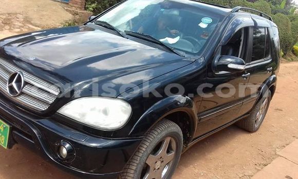 اشتري مستعمل Mercedes-Benz ML–Class Noir سيارة في Gicumbi في Rwanda اشتري مستعمل Mercedes-Benz ML–Class Noir سيارة في Gicumbi في Rwanda