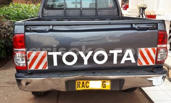 Sayi Na hannu Toyota Hilux Noir Mota in Kigali a Rwanda Sayi Na hannu Toyota Hilux Noir Mota in Kigali a Rwanda