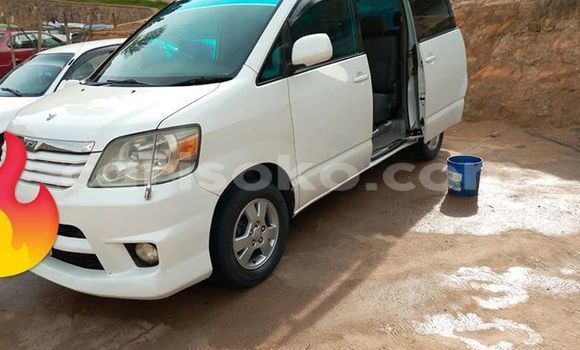 Buy Used Toyota Noah White Car in Kigali in Rwanda Buy Used Toyota Noah White Car in Kigali in Rwanda