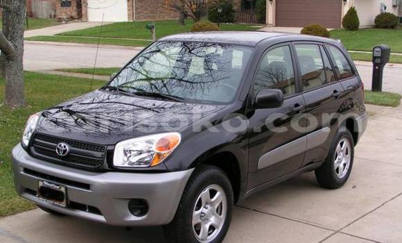 Acheter Occasion Voiture Toyota RAV4 Noir à Gicumbi, Rwanda Acheter Occasion Voiture Toyota RAV4 Noir à Gicumbi, Rwanda