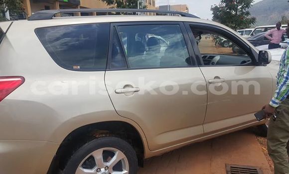Buy Used Toyota RAV4 Beige Car in Kigali in Rwanda Buy Used Toyota RAV4 Beige Car in Kigali in Rwanda