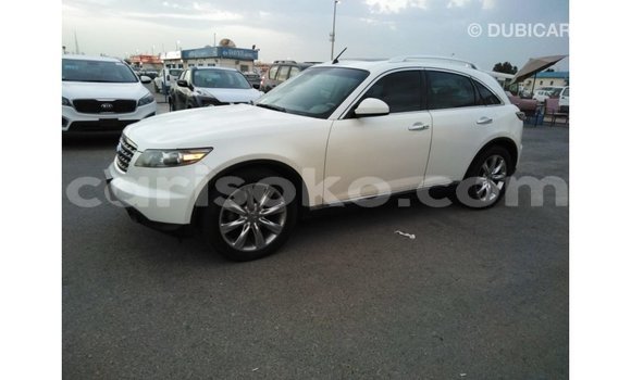 Acheter Import Voiture Infiniti FX Blanc à Import - Dubai, Rwanda Acheter Import Voiture Infiniti FX Blanc à Import - Dubai, Rwanda