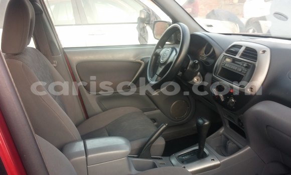 Acheter Occasion Voiture Toyota RAV4 Rouge à Kigali, Rwanda Acheter Occasion Voiture Toyota RAV4 Rouge à Kigali, Rwanda