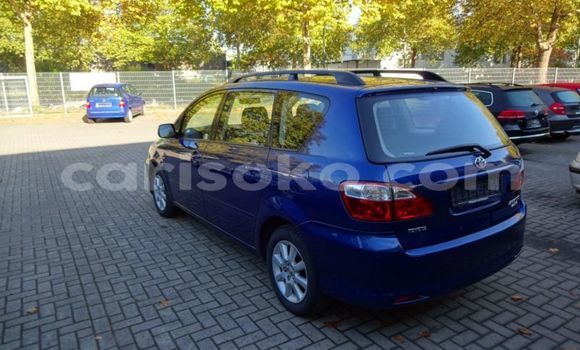 Sayi Na hannu Toyota Avensis Verso Bleu Mota in Kigali a Rwanda Sayi Na hannu Toyota Avensis Verso Bleu Mota in Kigali a Rwanda