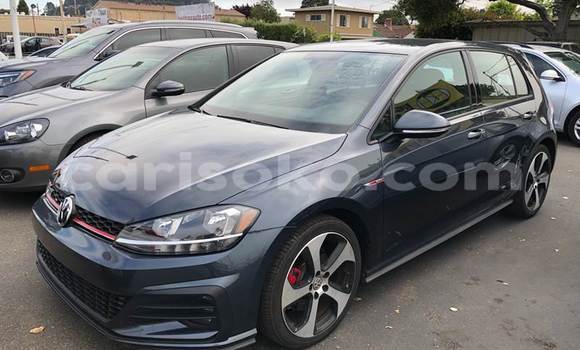 Sayi Na hannu Volkswagen Golf Beige Mota in Kigali a Rwanda Sayi Na hannu Volkswagen Golf Beige Mota in Kigali a Rwanda