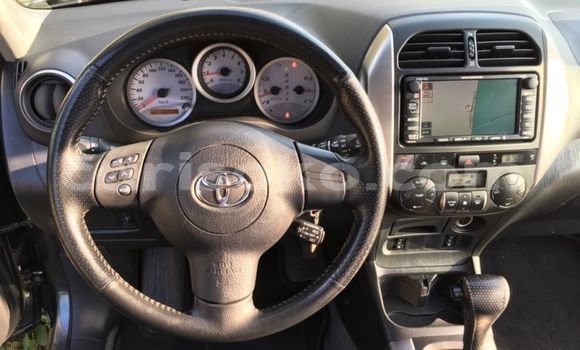 اشتري Imported Toyota RAV4 Autre سيارة في Nyamagabe في Rwanda اشتري Imported Toyota RAV4 Autre سيارة في Nyamagabe في Rwanda